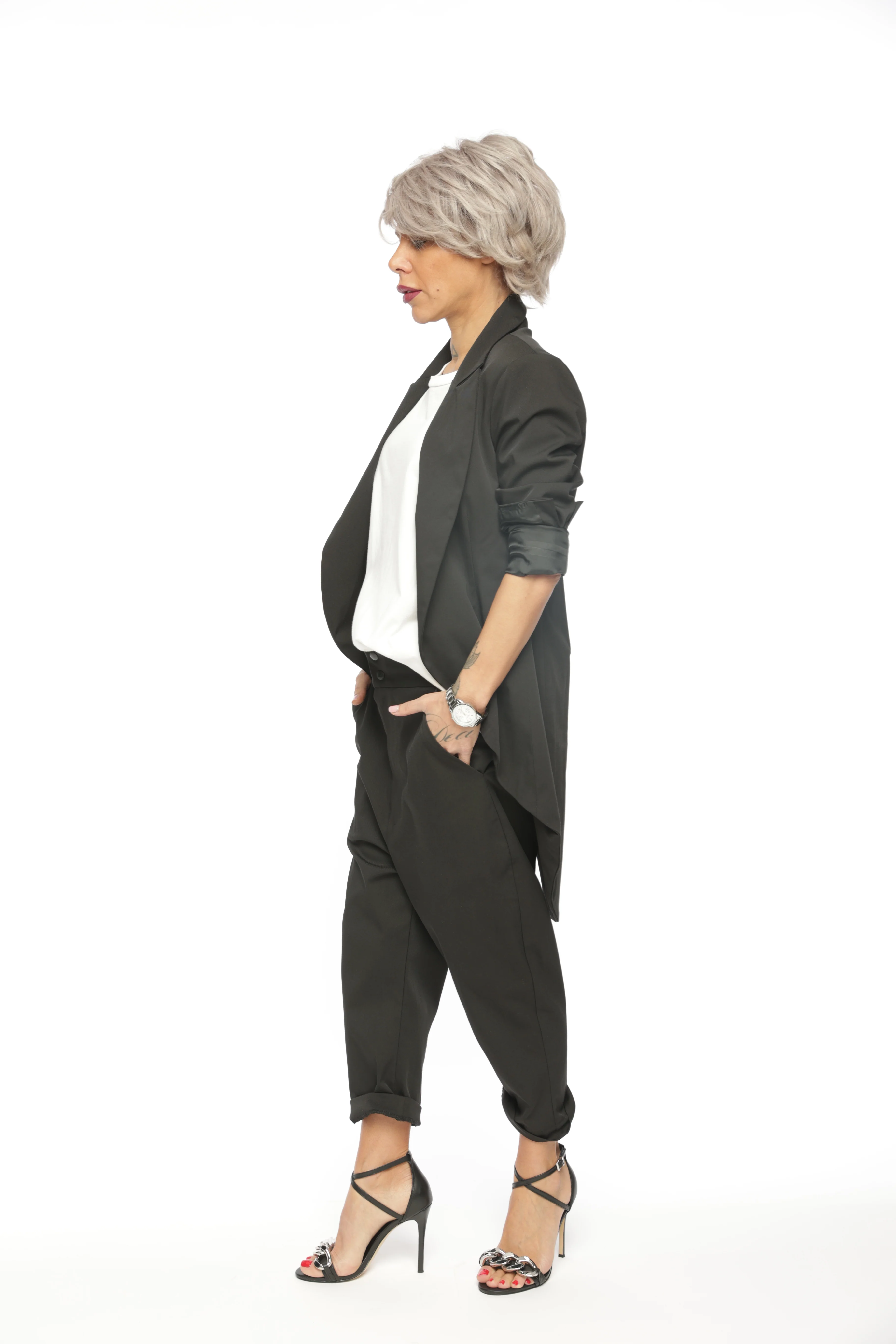 Relaxed Black Pants with Fitted Waist - Image 4