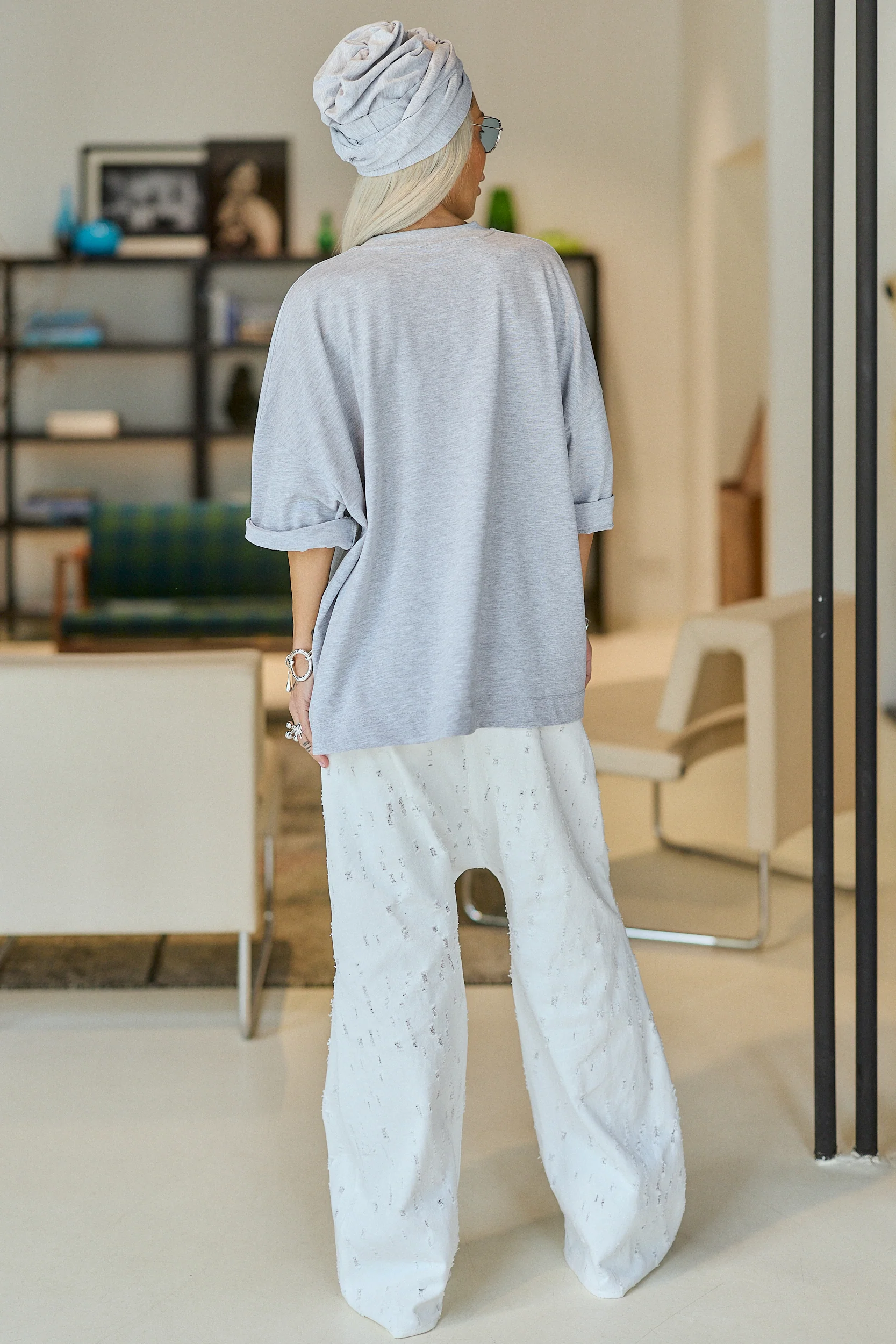 Grey Oversized Graphic T-Shirt - Image 10
