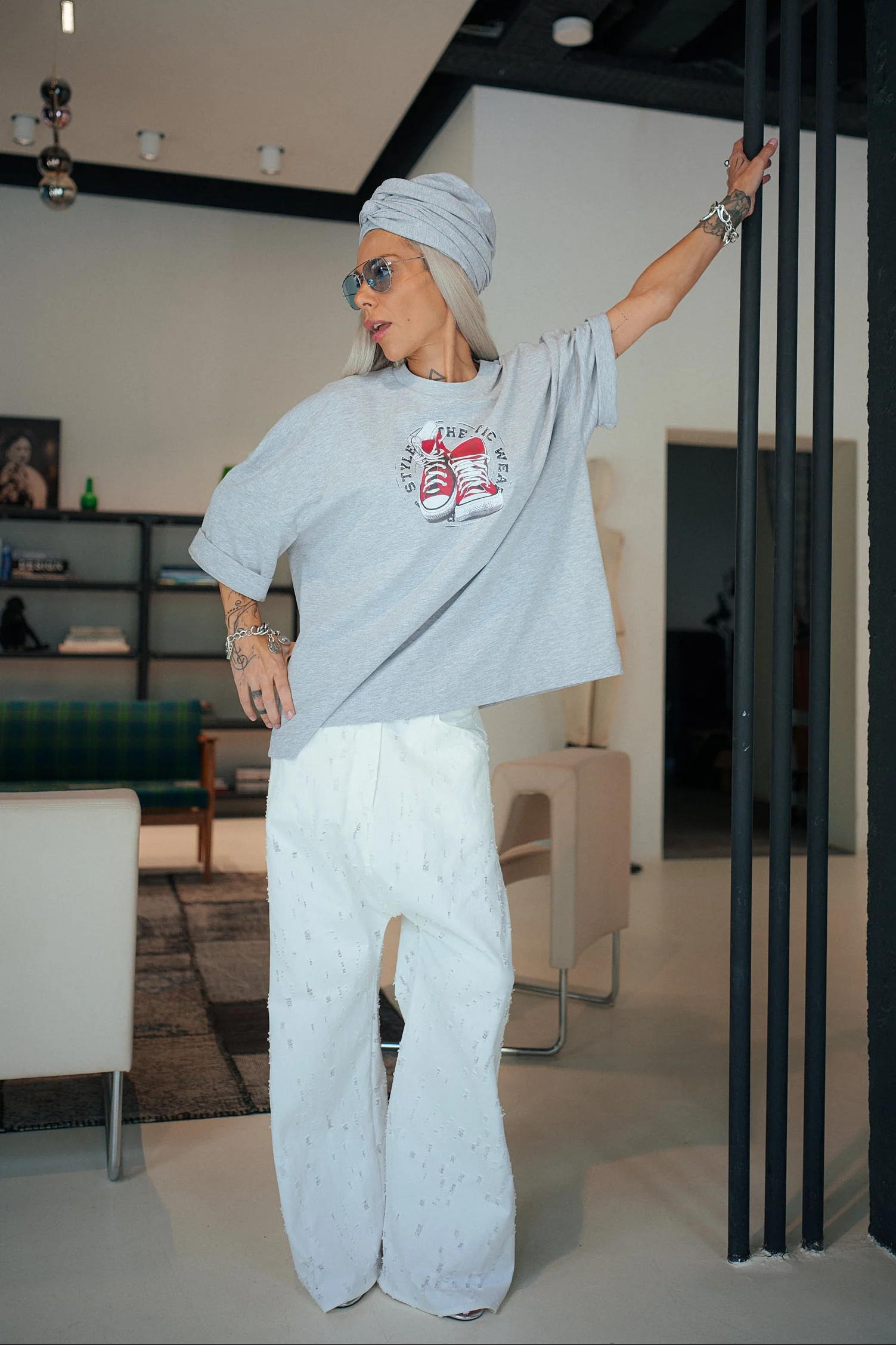 Grey Oversized Graphic T-Shirt - Image 7