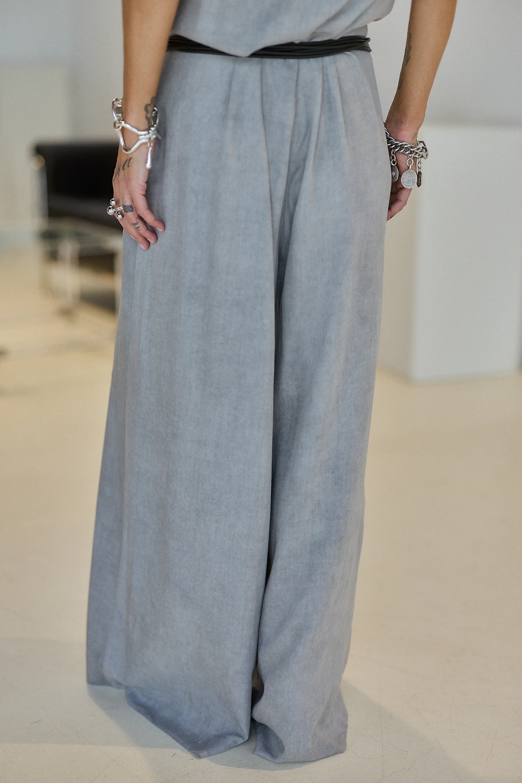 Grey Tie-Shoulder Wide-Leg Jumpsuit - Image 3