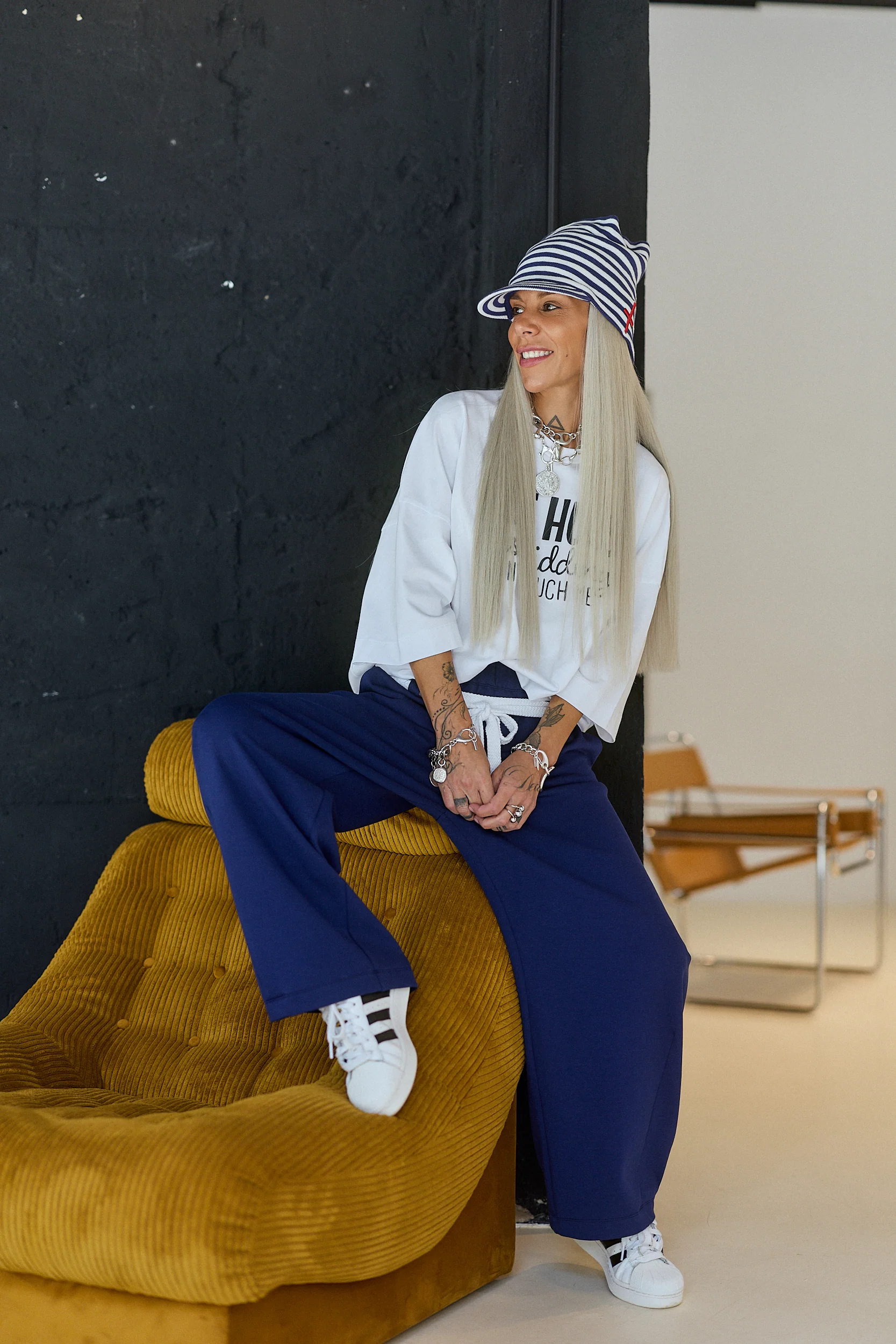 Navy Wide-Leg Pants with Rope Belt - Image 11